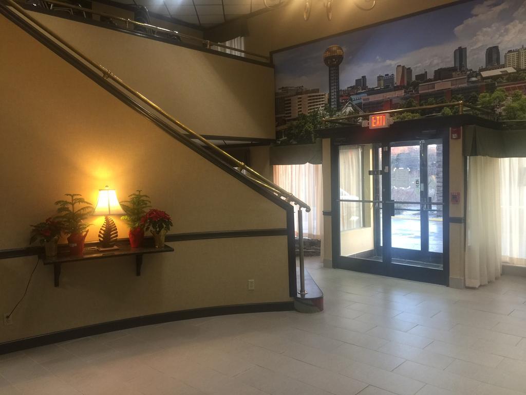 Baymont By Wyndham Knoxville I-75 Exterior foto