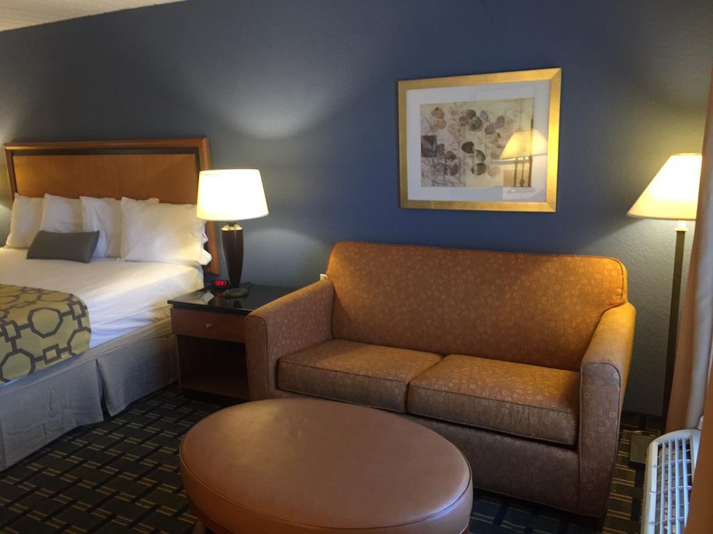 Baymont By Wyndham Knoxville I-75 Exterior foto